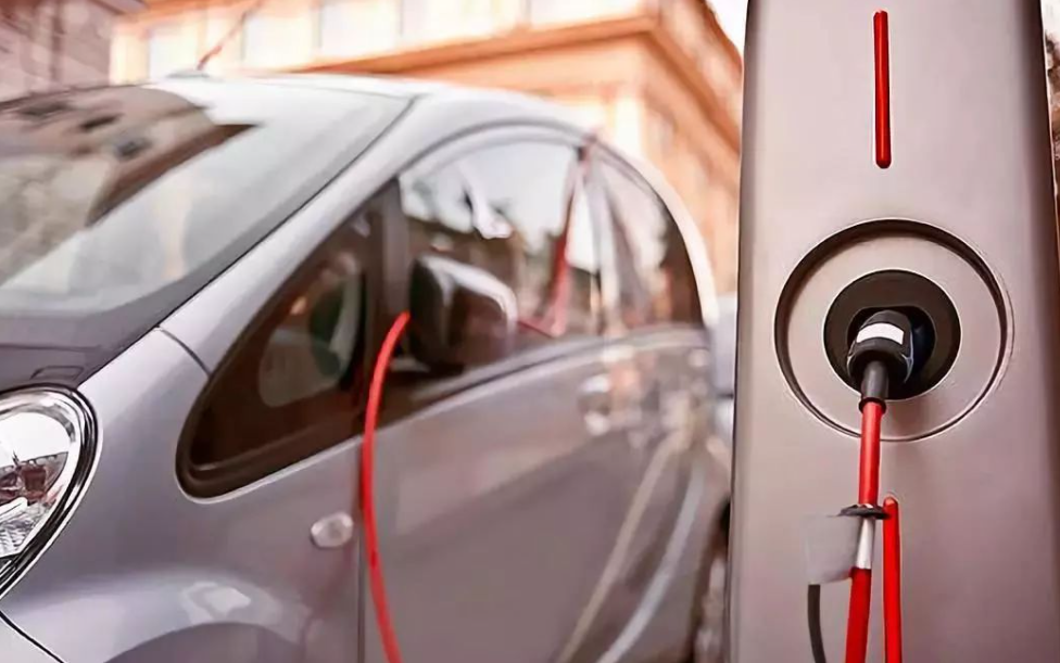 Ёсць яшчэ пытанні па зарадцы EV?
